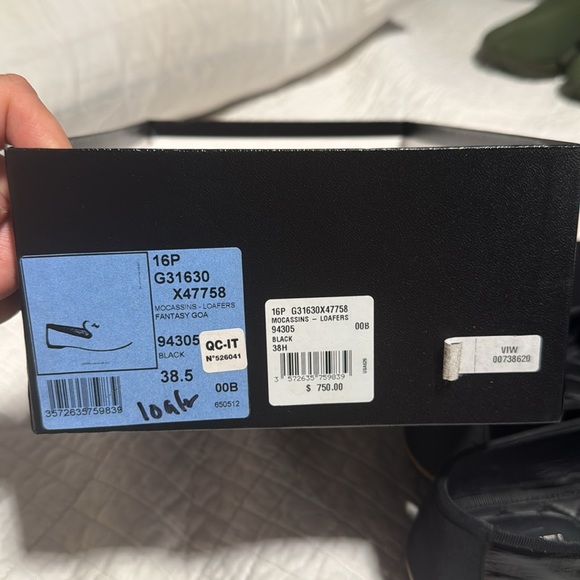 Chanel Vintage Look Loafers Gloss Texture Black Silver Logo 38.5 luxury find !! - Picture 15 of 15